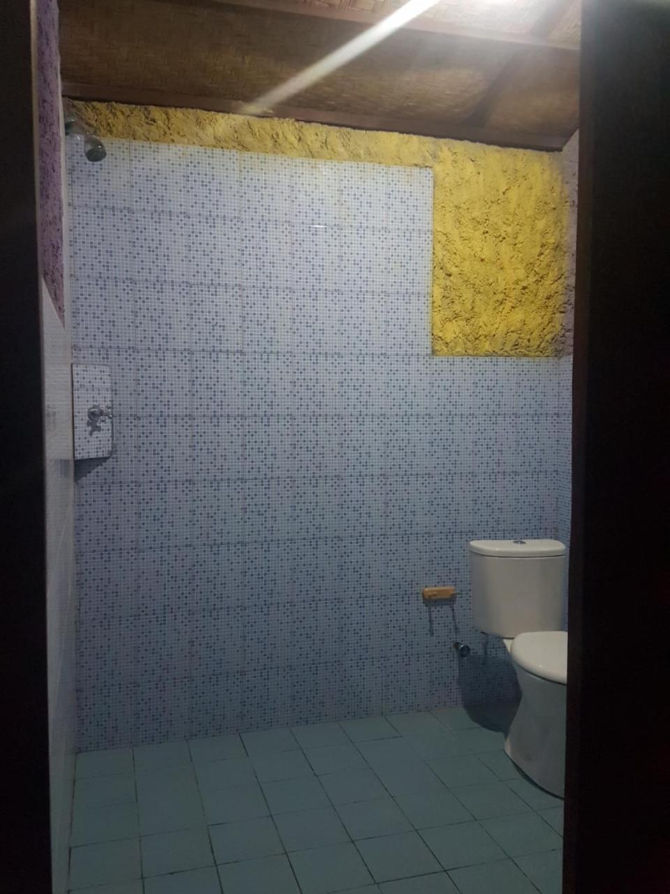 Uma Hostel Lembongan Exterior photo